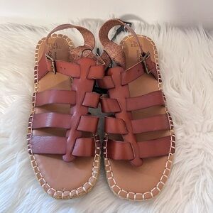 Time and true sandal size 11